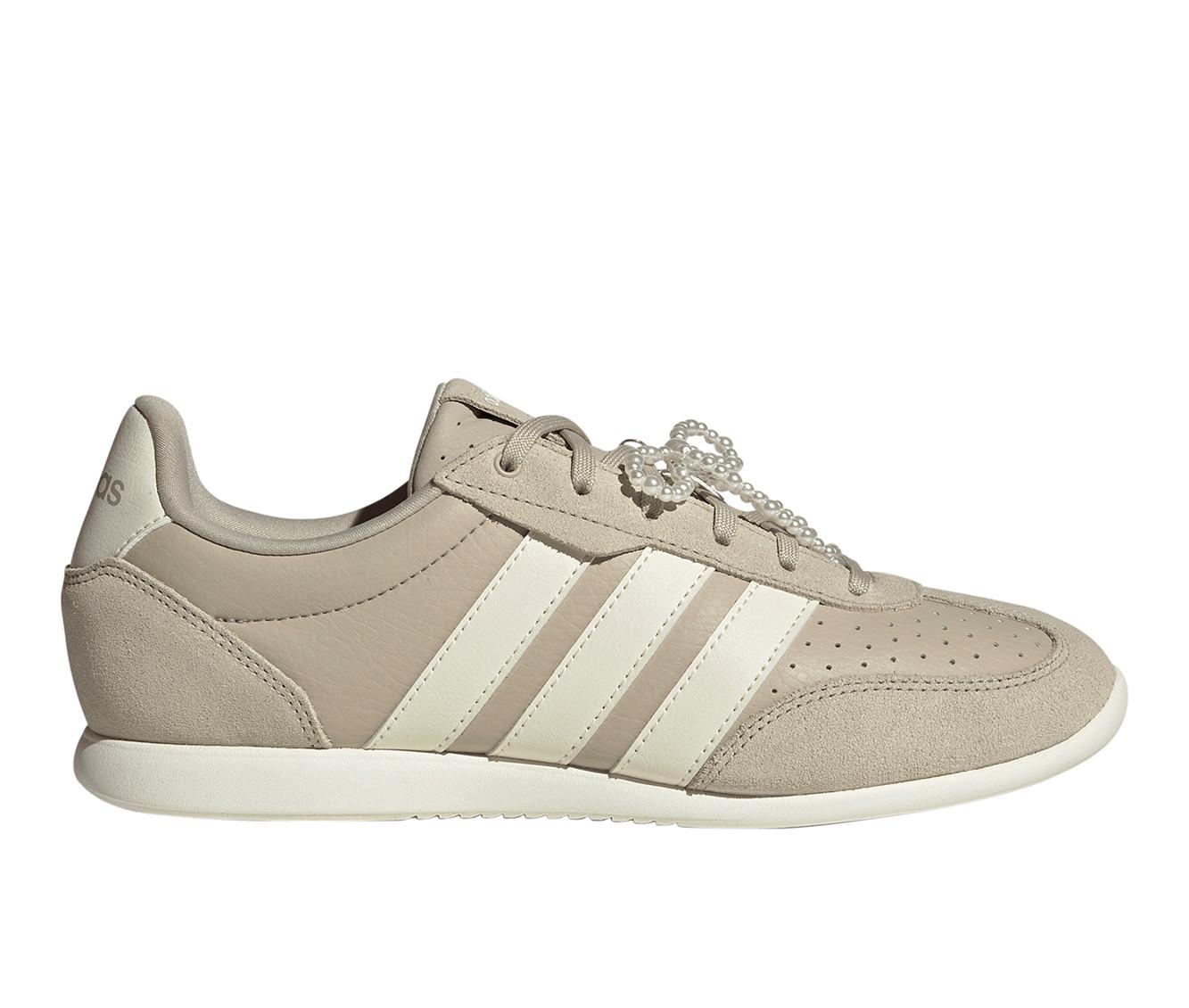 Beige/White