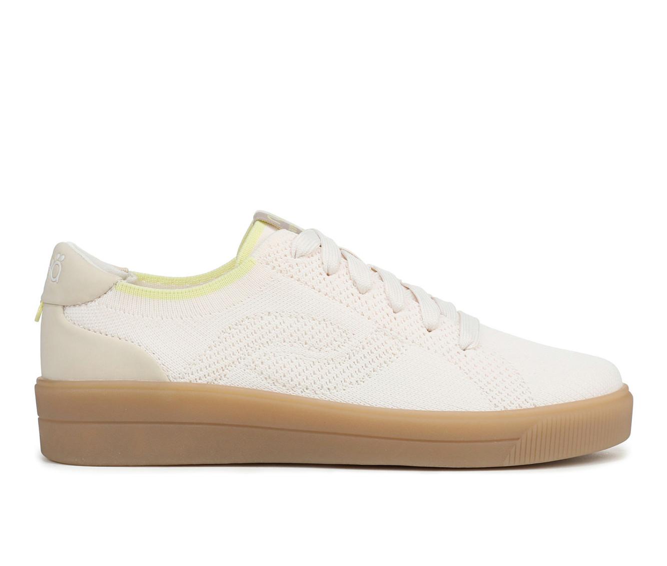 White/Alyss