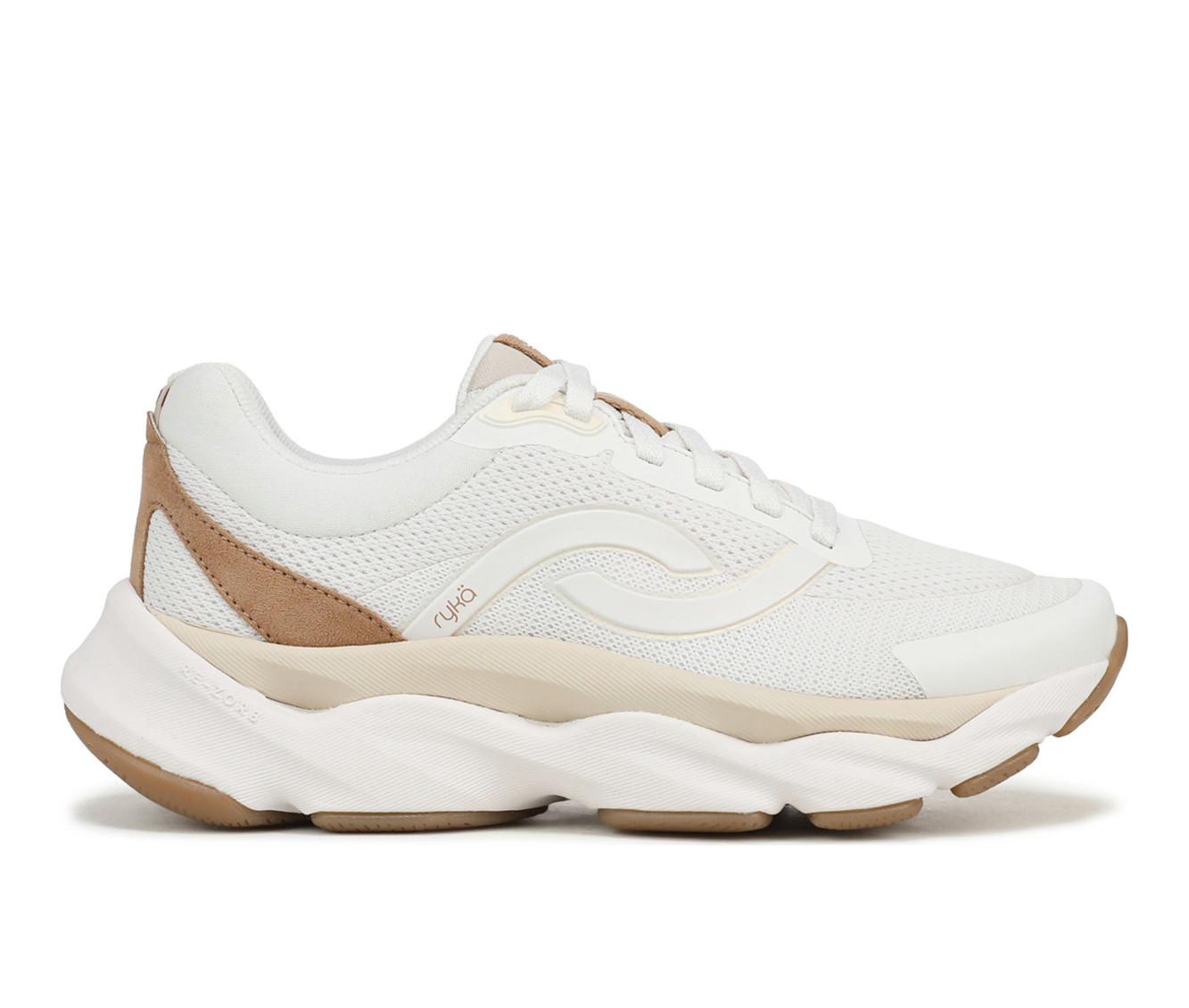 White/Alyss