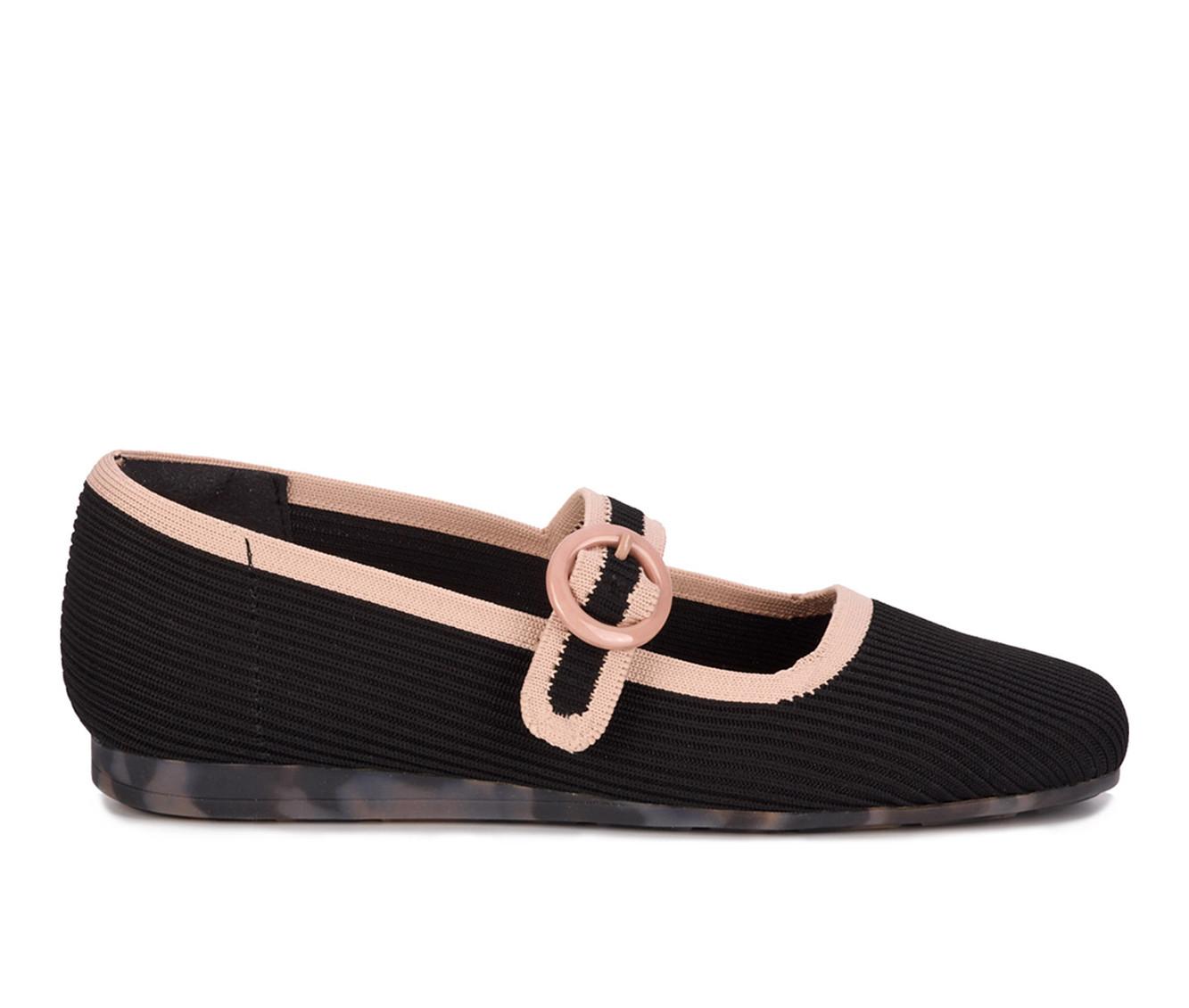 Women's Ros Hommerson Naomi Mary Janes in Black/Taupe color